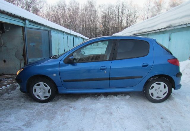 Peugeot 206 2003 Москва, м. Ясенево