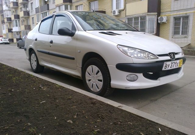 Peugeot 206 2009 Ростовская область, Батайск