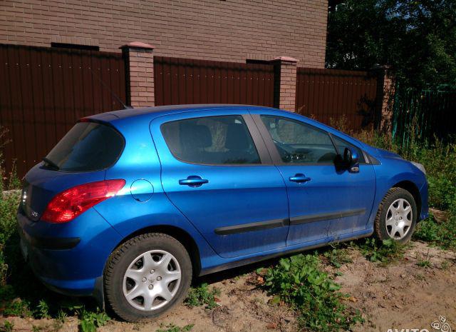 Peugeot  2010 Москва 