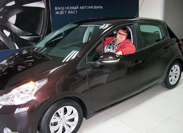 Peugeot  2013 Саратов 