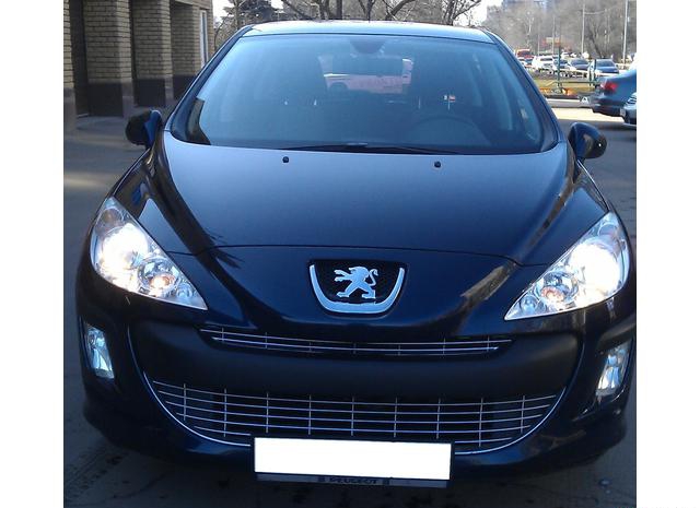 Peugeot  2010 Москва 