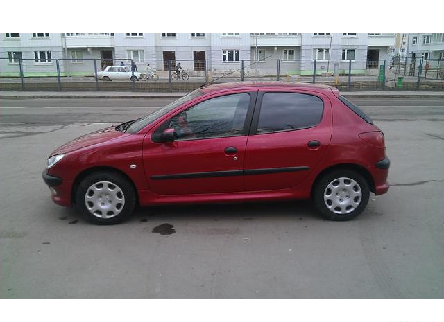 Peugeot  2007 Москва 