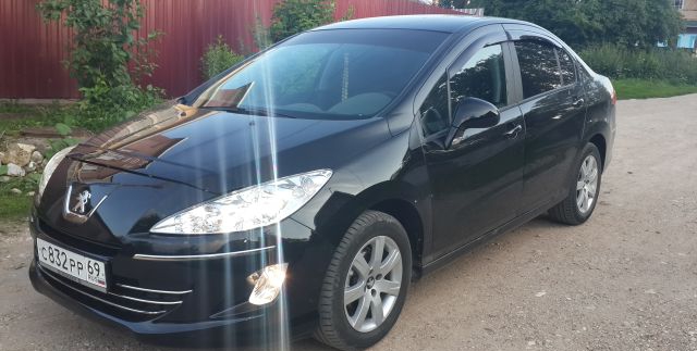 Peugeot 408 2013 