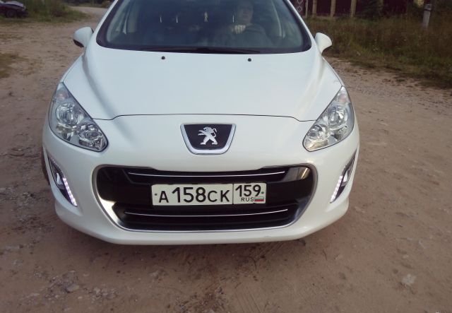 Peugeot 308 2011 