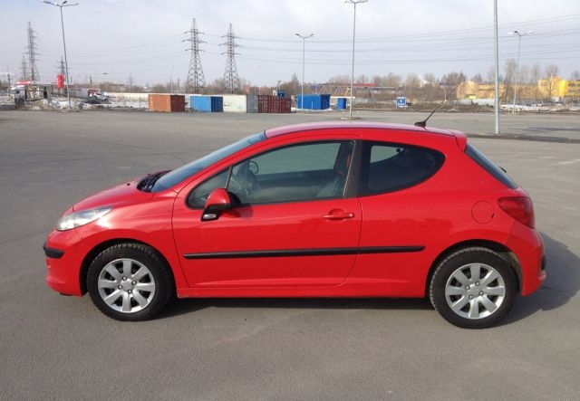 Peugeot 207 2008 Санкт-Петербург, м. Площадь Восстания