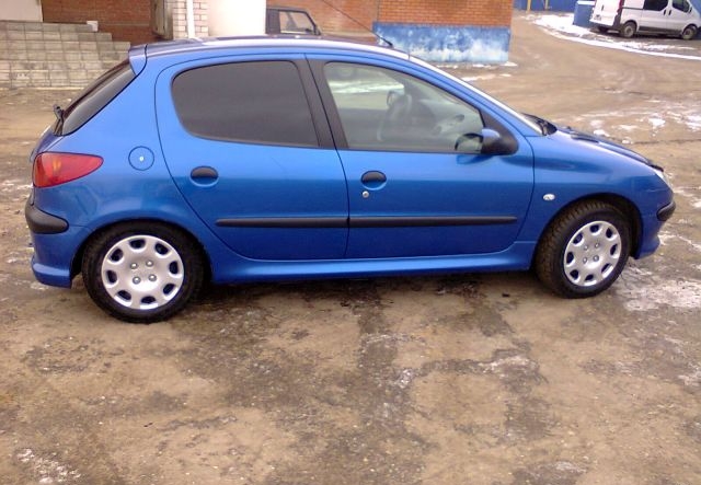 Peugeot 206 2009 Калуга