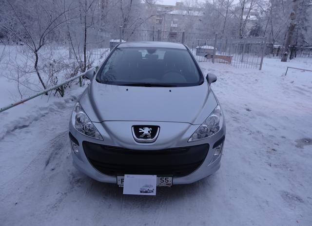 Peugeot  2010 Омск 