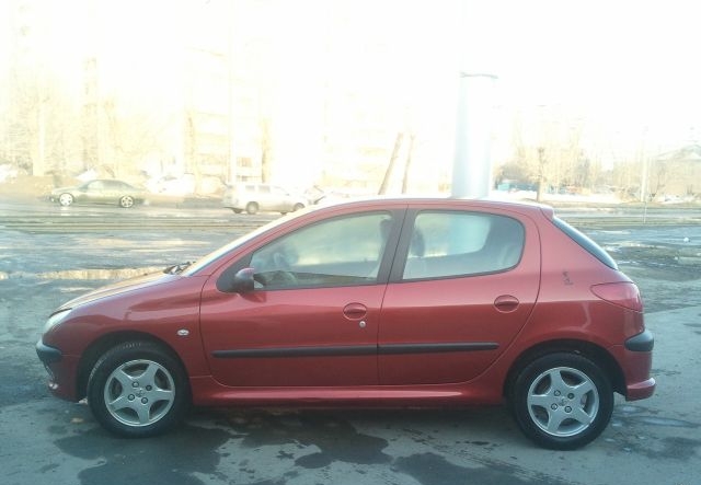 Peugeot 206 2005 Новосибирск