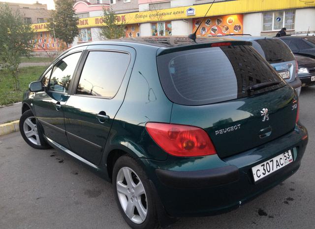Peugeot  2003 Великий Новгород 