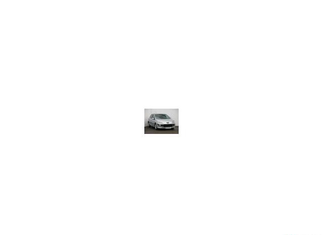 Peugeot  2007 Москва 