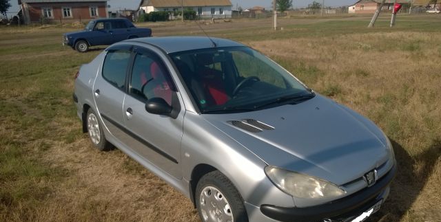 Peugeot 206 2008 Саратовская область, Энгельс