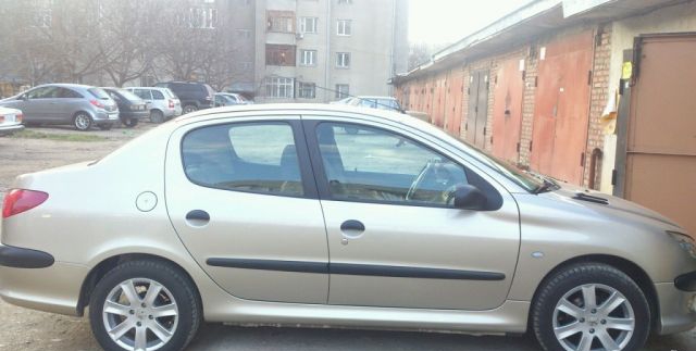 Peugeot 206 2009 Ставропольский край, Пятигорск
