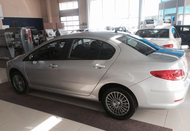 Peugeot 408 2014 