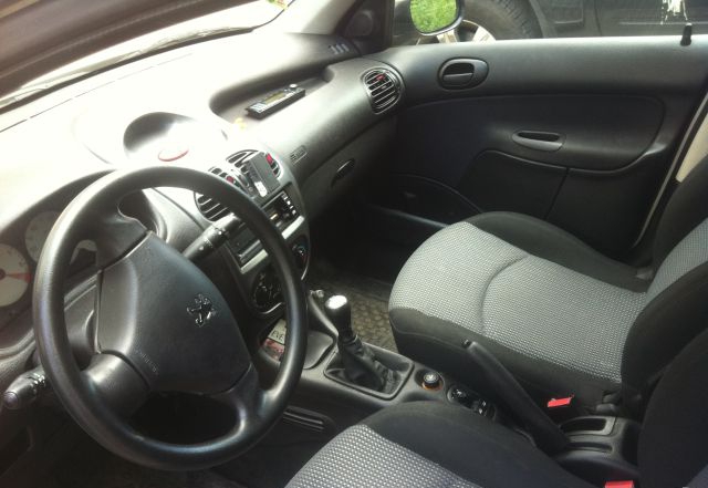 Peugeot 206 2005 