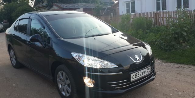Peugeot 408 2013 