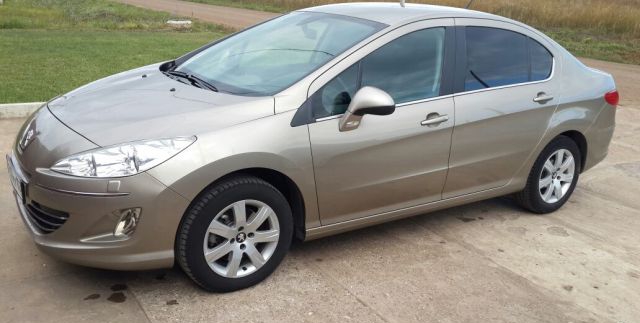 Peugeot 408 2013 