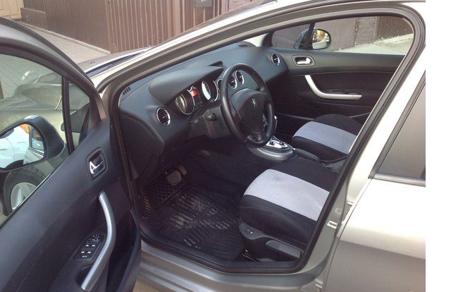 Peugeot 308 2010 