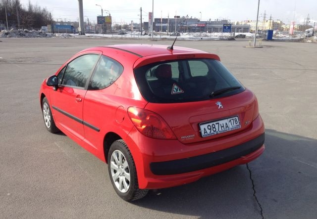 Peugeot 207 2008 Санкт-Петербург, м. Площадь Восстания