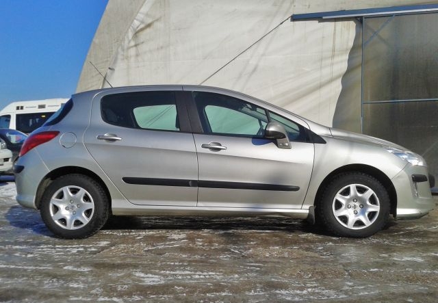 Peugeot 308 2009 Москва