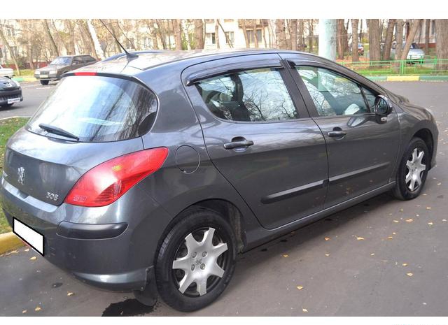 Peugeot  2010 Москва 