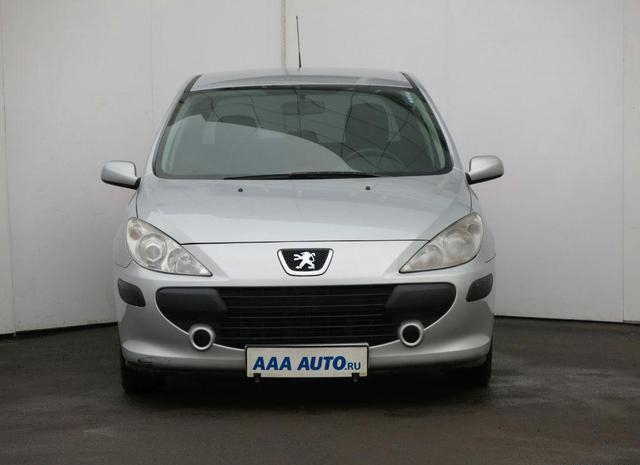 Peugeot  2007 Москва 