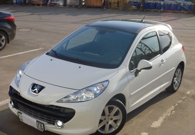 Peugeot 207 2009 Ульяновск