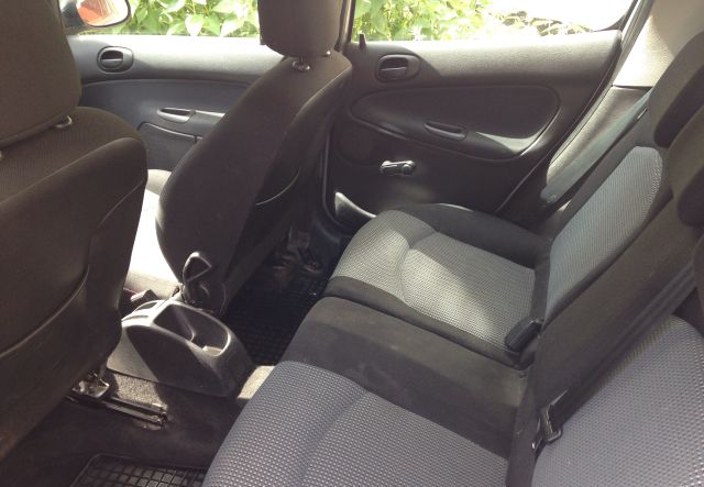 Peugeot 206 2003 