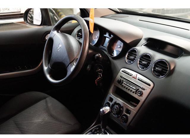 Peugeot  2010 Москва 