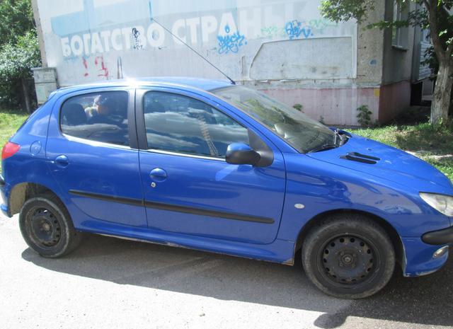 Peugeot  2003 Москва 