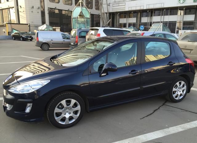 Peugeot  2010 Москва 