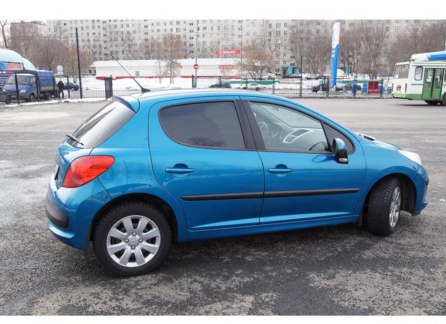Peugeot 207 2009 Москва 