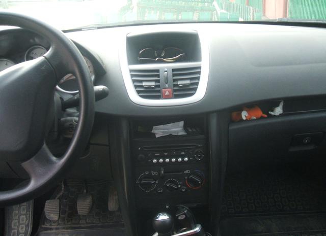 Peugeot  2006 Ростов-на-Дону 