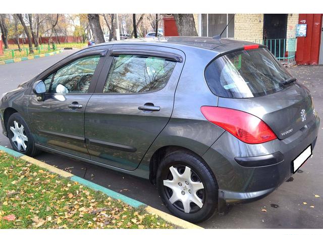 Peugeot  2010 Москва 