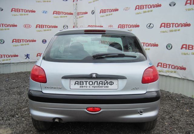 Peugeot 206 2000 