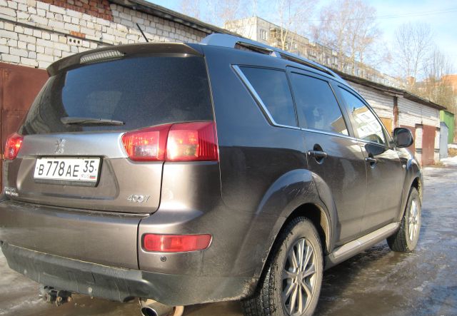 Peugeot 4007 2010 