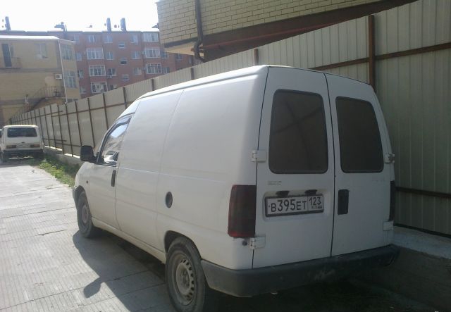 Peugeot  1999 