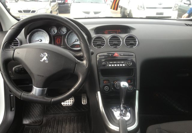 Peugeot 308 2012 