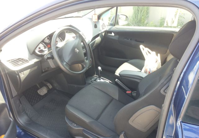 Peugeot 207 2009 