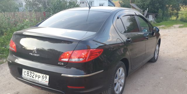 Peugeot 408 2013 