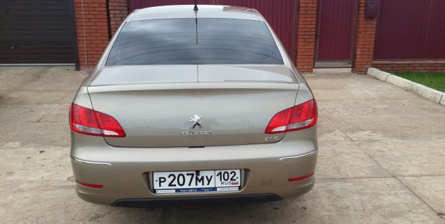 Peugeot 408 2013 