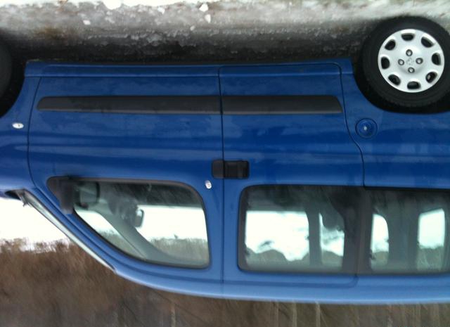 Peugeot  2007 Москва 