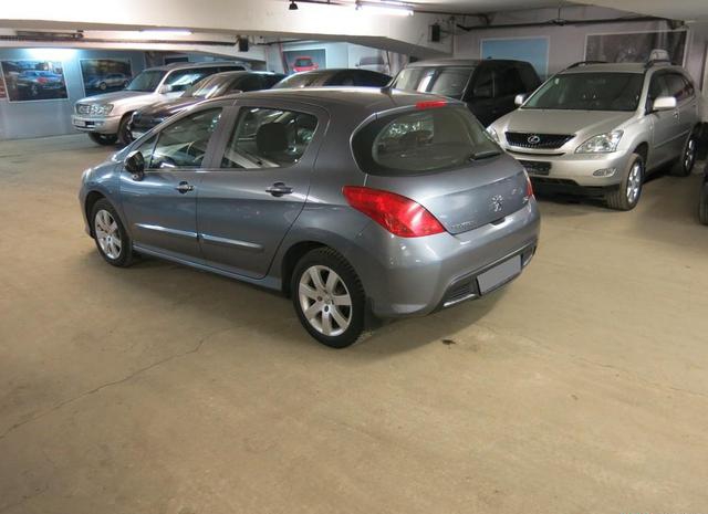 Peugeot  2009 Москва 