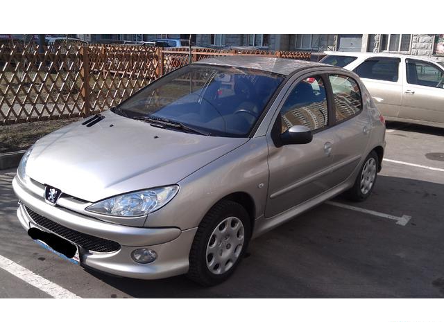 Peugeot  2007 Москва 