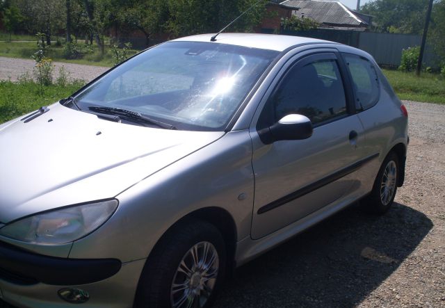 Peugeot 206 2001 