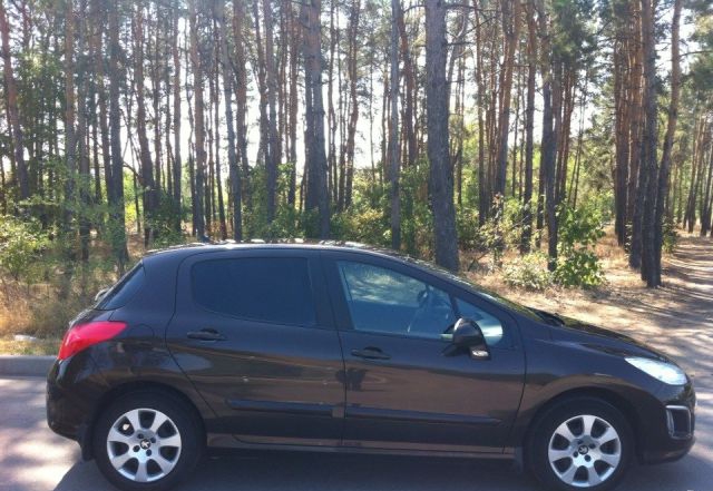 Peugeot 308 2011 