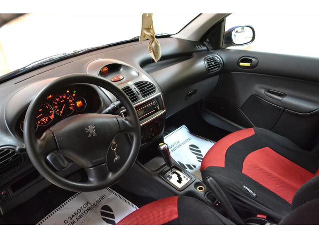 Peugeot  2008 Москва 