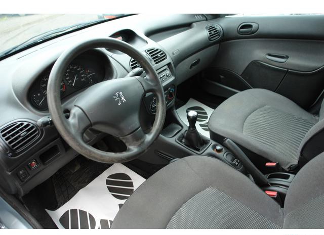 Peugeot  2007 Санкт-Петербург 