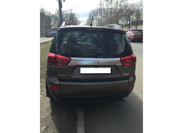 Peugeot  2011 Москва 